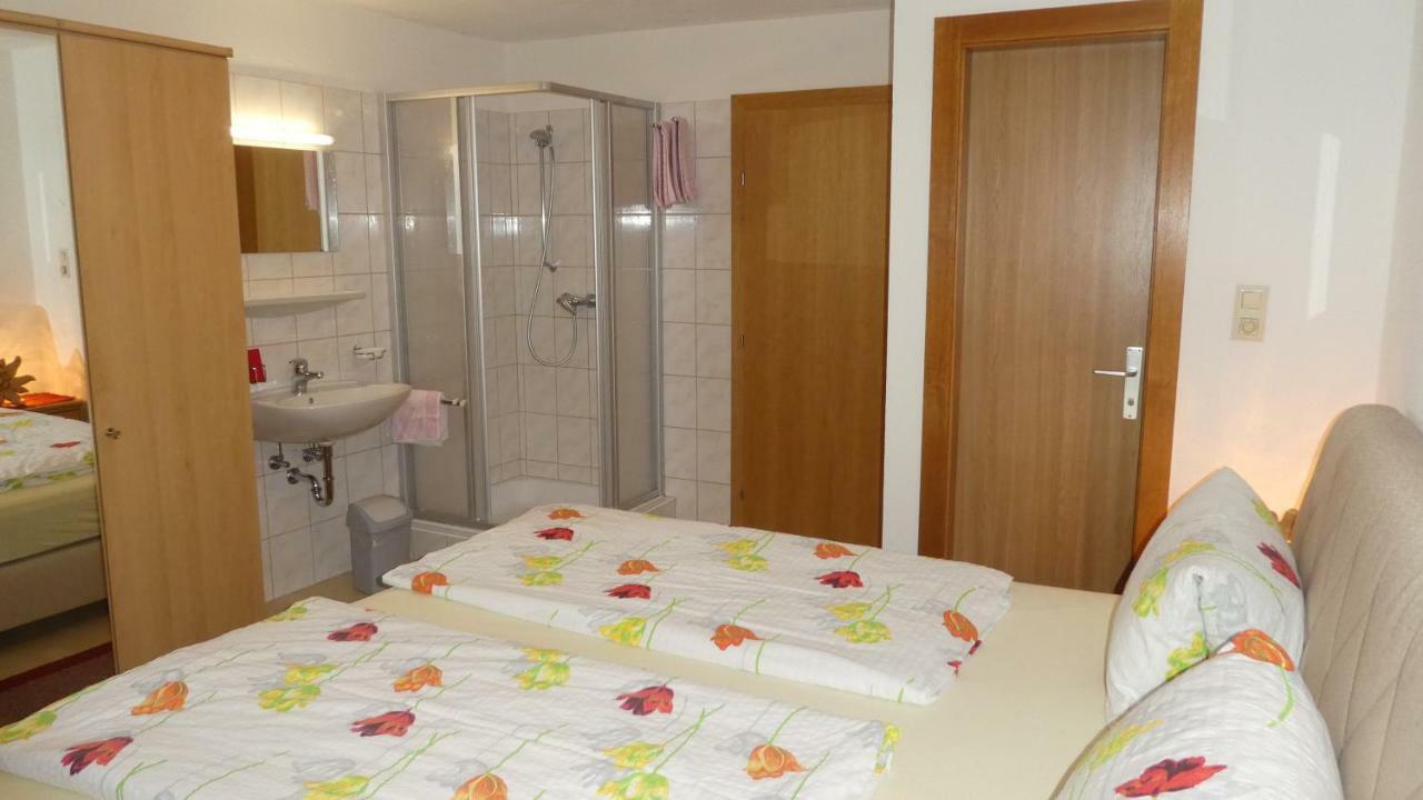Appartements Pfausler Oetz Esterno foto